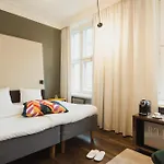 Klaus K Helsinki