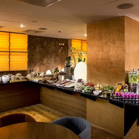 クラウス K 4* ヘルシンキ